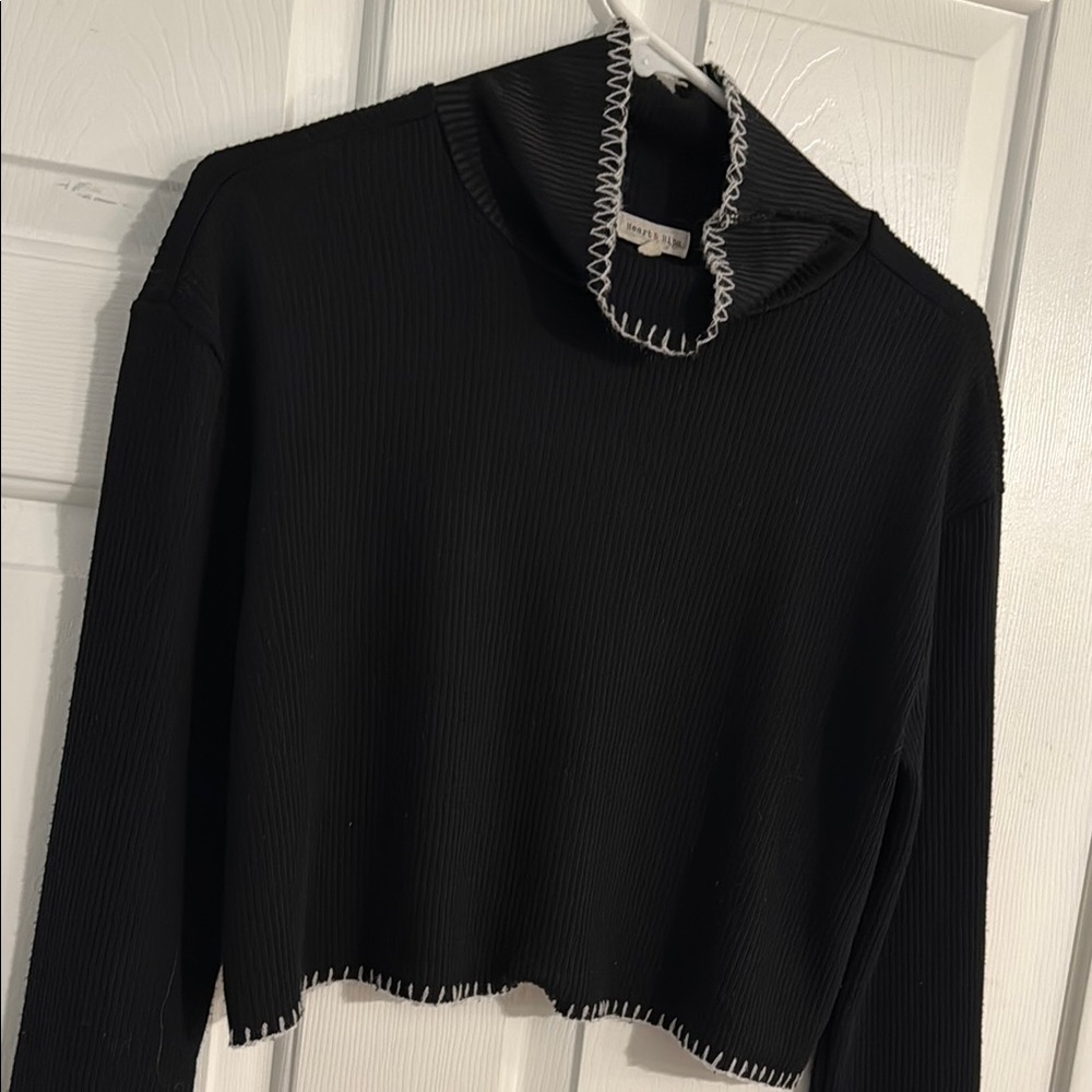 Black w/White Stitch Cropped Mock Neck Sweater